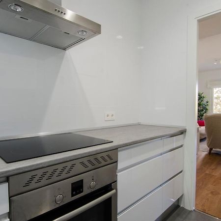 2 Bedrooms 2 Bathrooms Furnished - Bernabeu - Business Area With Terrace - Minty Stay Madrid Dış mekan fotoğraf