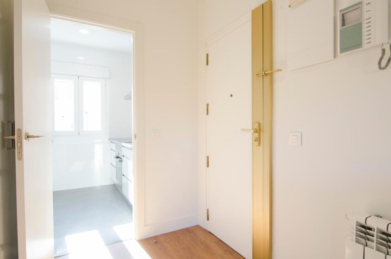 2 Bedrooms 2 Bathrooms Furnished - Bernabeu - Business Area With Terrace - Minty Stay Madrid Dış mekan fotoğraf