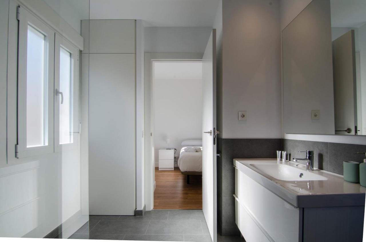 2 Bedrooms 2 Bathrooms Furnished - Bernabeu - Business Area With Terrace - Minty Stay Madrid Dış mekan fotoğraf