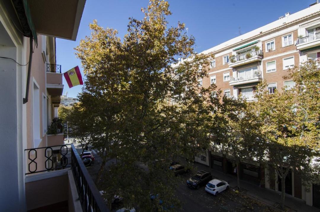 2 Bedrooms 2 Bathrooms Furnished - Bernabeu - Business Area With Terrace - Minty Stay Madrid Dış mekan fotoğraf