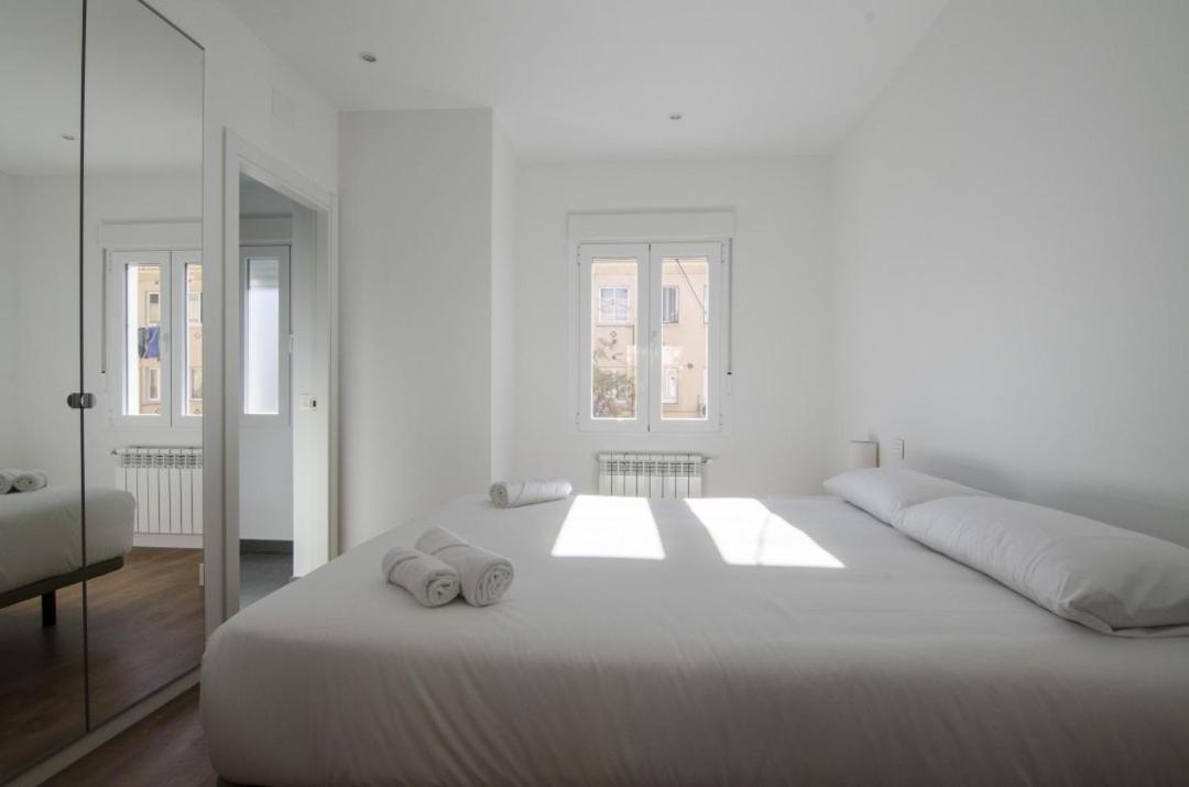 2 Bedrooms 2 Bathrooms Furnished - Bernabeu - Business Area With Terrace - Minty Stay Madrid Dış mekan fotoğraf