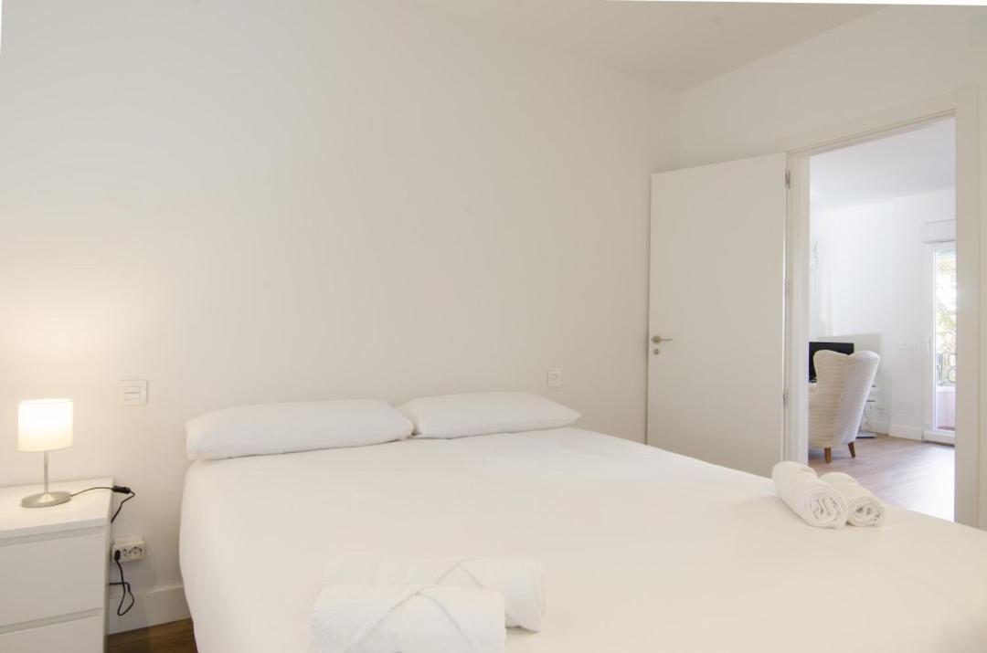 2 Bedrooms 2 Bathrooms Furnished - Bernabeu - Business Area With Terrace - Minty Stay Madrid Dış mekan fotoğraf
