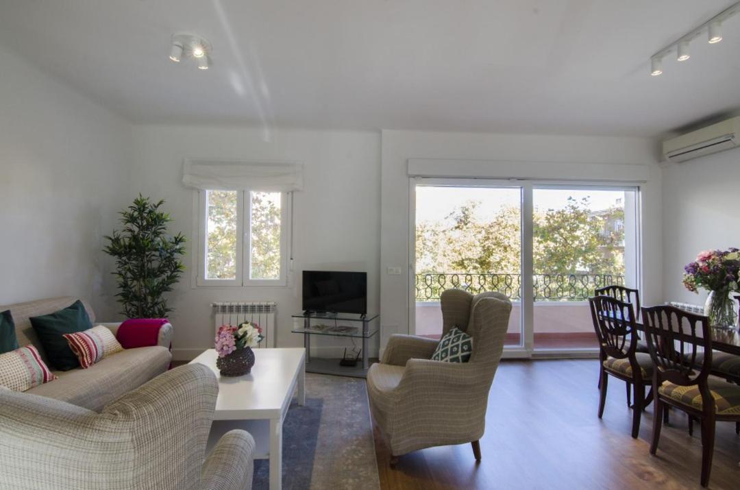 2 Bedrooms 2 Bathrooms Furnished - Bernabeu - Business Area With Terrace - Minty Stay Madrid Dış mekan fotoğraf